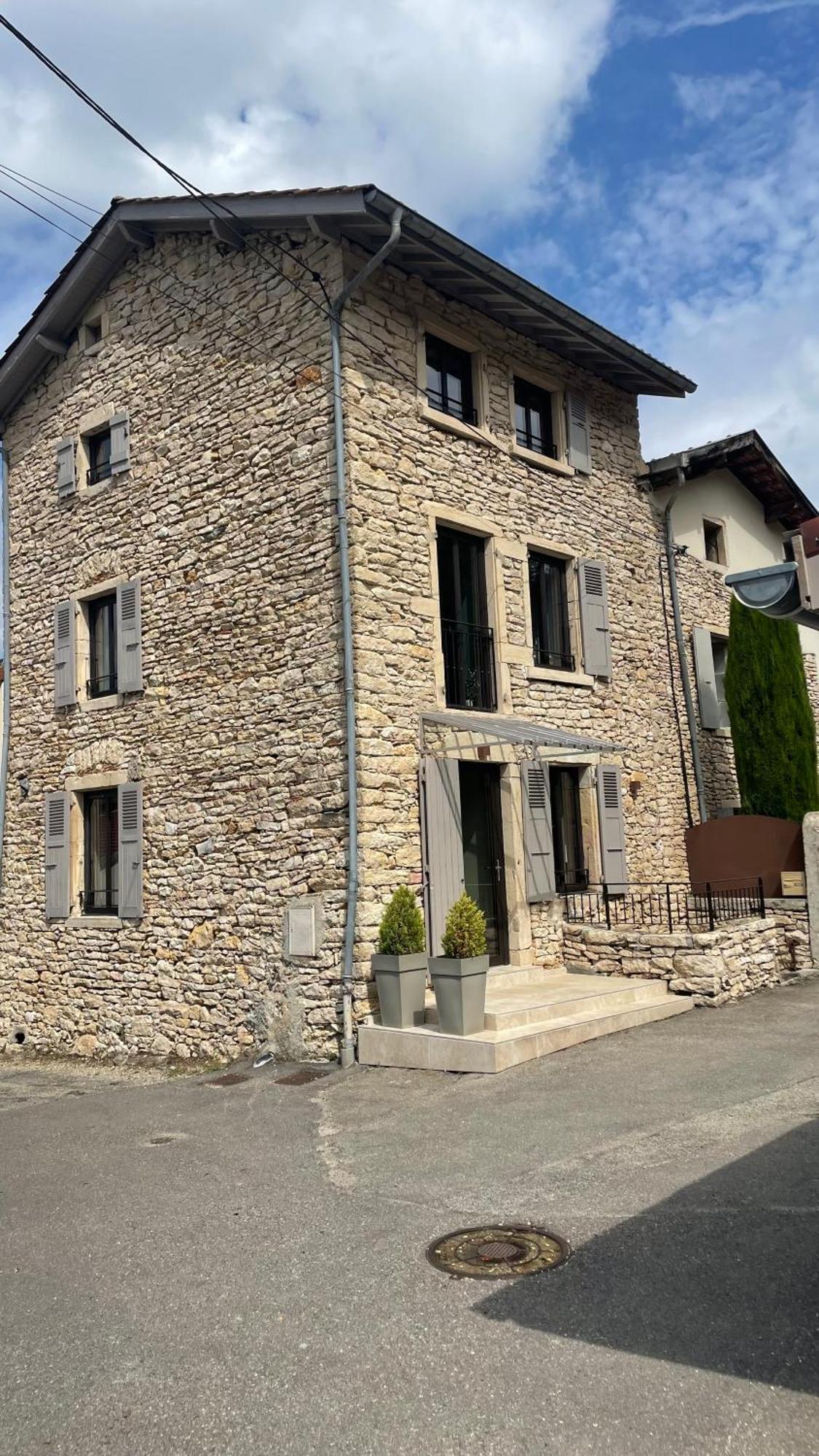 La Maison De Mounette L'Isle-d'Abeau Luaran gambar